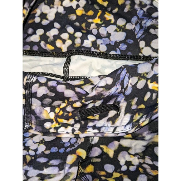 Lululemon Speed Up Tight Full On Luxtreme Metropolis Glow Size 2 Pockets - Picture 7 of 16